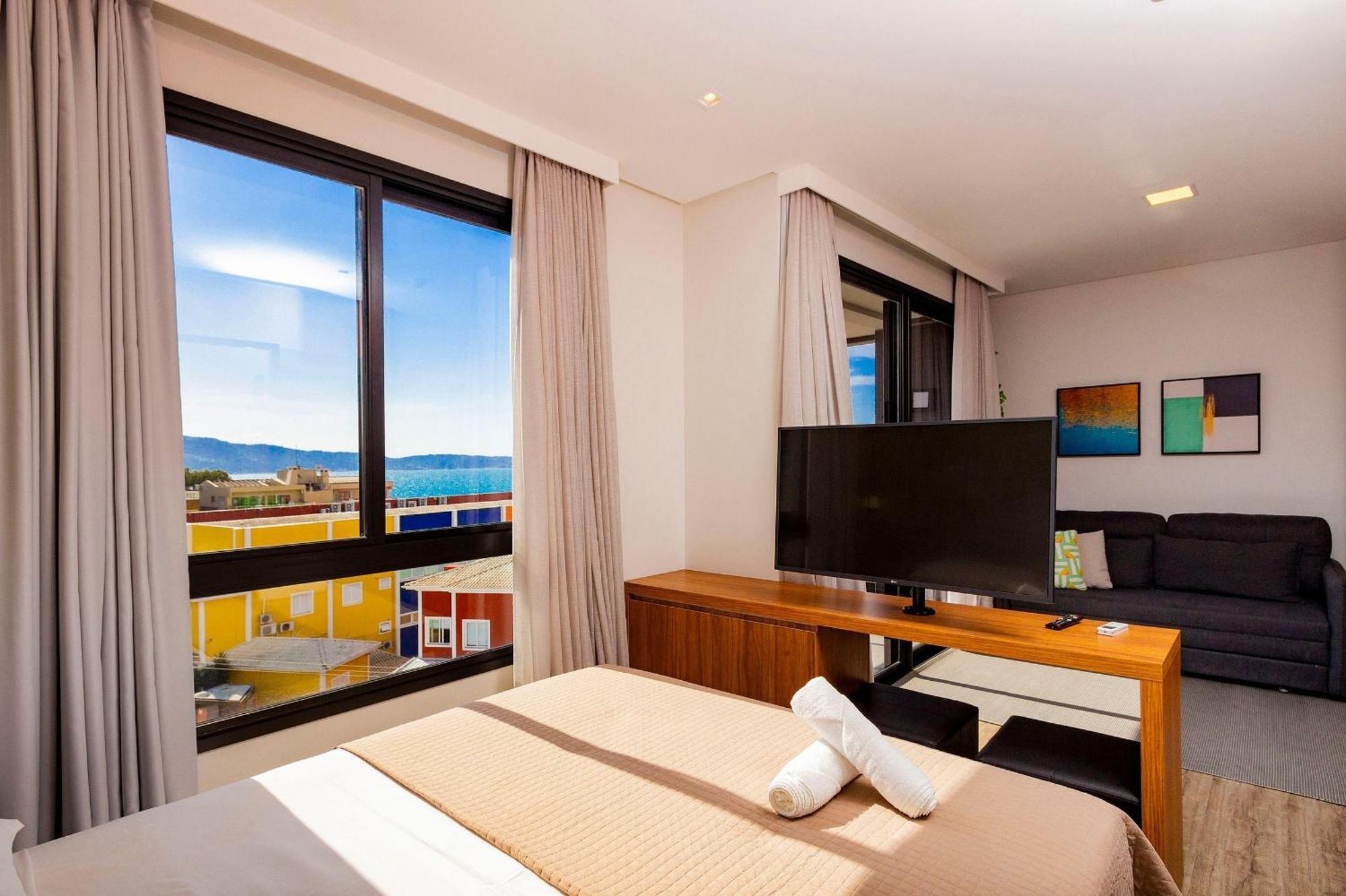 Aion Suites 302 - Lindo Apartamento Com Vista Para O Mar, A 60M Da Praia De Bombinhas, Com Piscina E Academia No Rooftop. מראה חיצוני תמונה