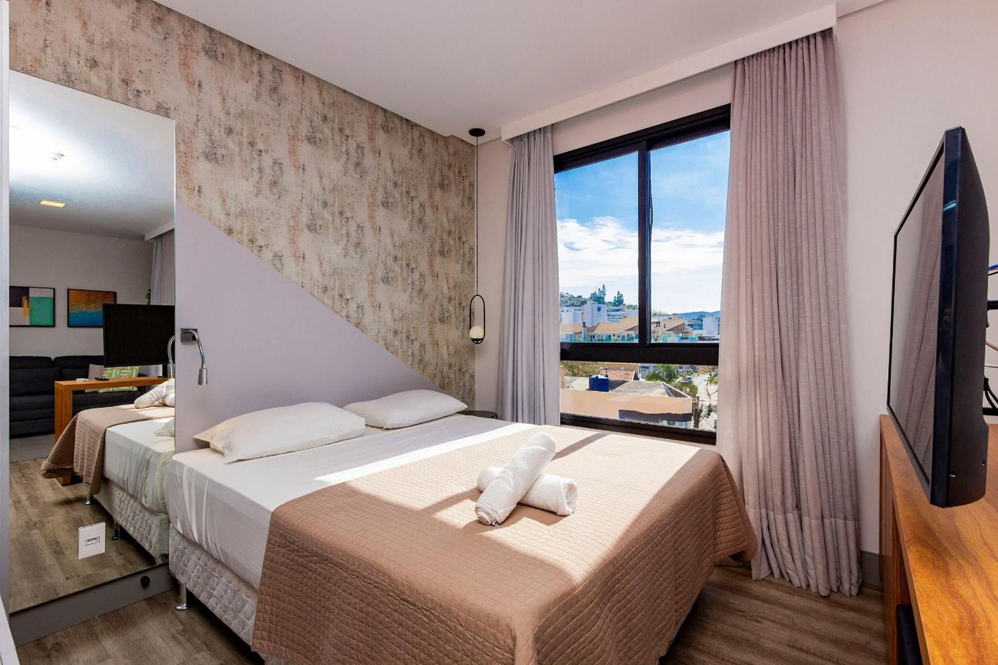Aion Suites 302 - Lindo Apartamento Com Vista Para O Mar, A 60M Da Praia De Bombinhas, Com Piscina E Academia No Rooftop. מראה חיצוני תמונה