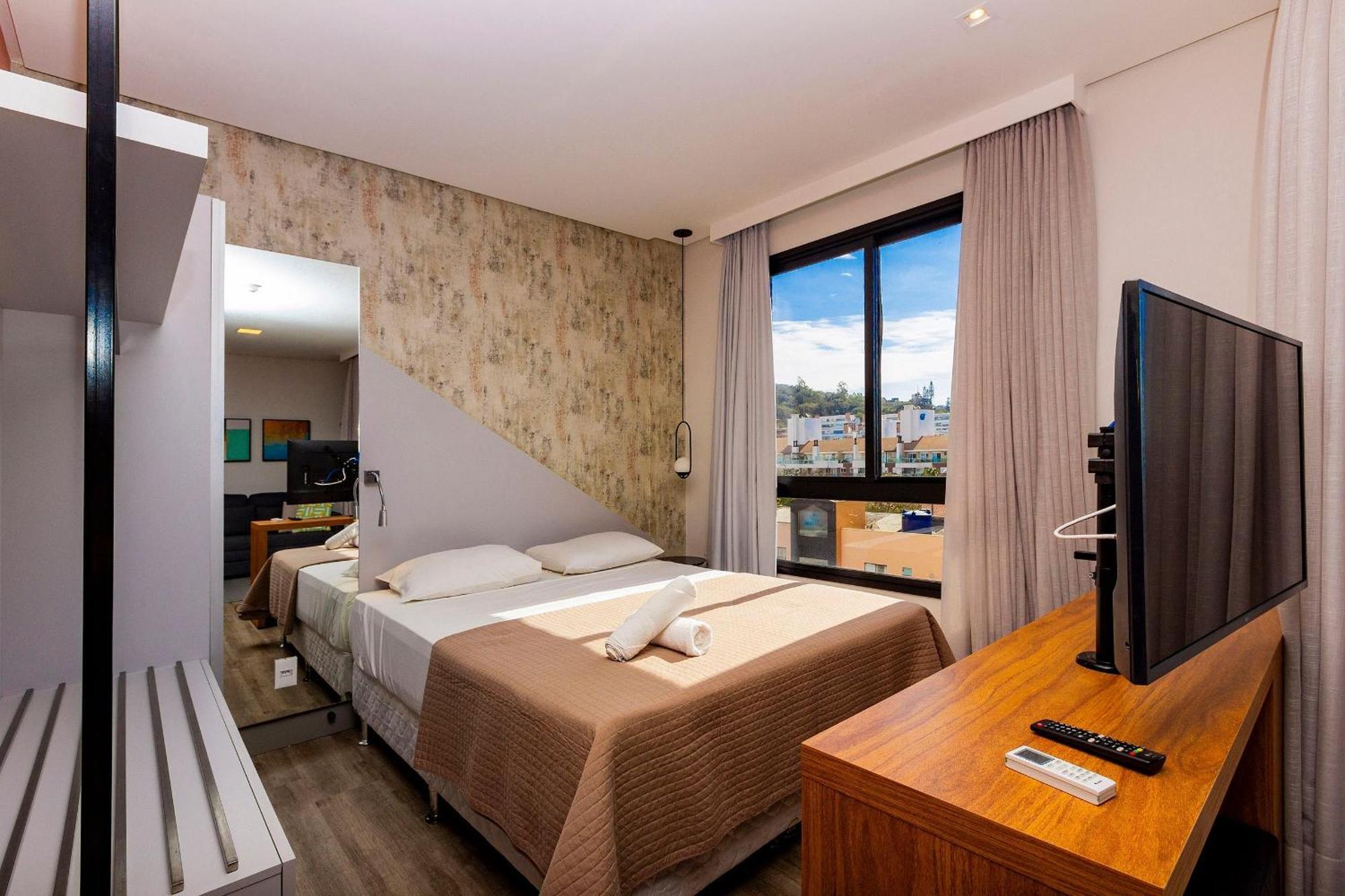 Aion Suites 302 - Lindo Apartamento Com Vista Para O Mar, A 60M Da Praia De Bombinhas, Com Piscina E Academia No Rooftop. מראה חיצוני תמונה