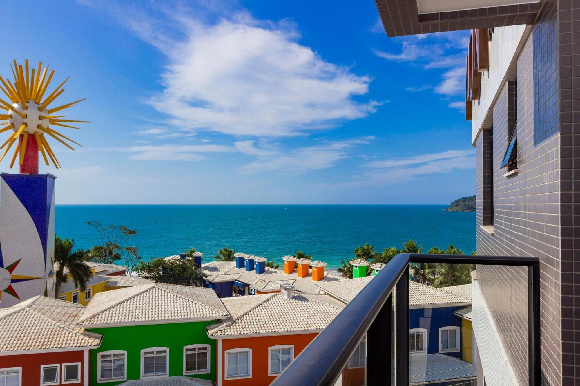 Aion Suites 302 - Lindo Apartamento Com Vista Para O Mar, A 60M Da Praia De Bombinhas, Com Piscina E Academia No Rooftop. מראה חיצוני תמונה